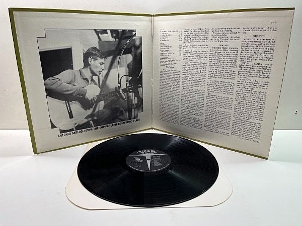 ANTONIO CARLOS JOBIM / The Composer Of Desafinado, Plays (LP