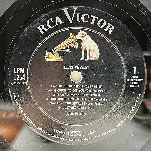 ELVIS PRESLEY / Elvis (LP) / RCA Victor | WAXPEND RECORDS