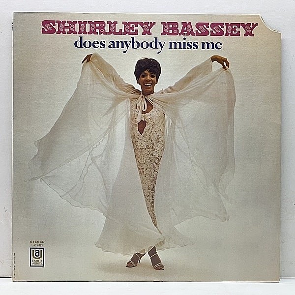 レコードメイン画像：USオリジナル SHIRLEY BASSEY Does Anybody Miss Me ('69 United Artists) DAVE PELL prod. バカラック名曲の超絶FUNKYカヴァーなど